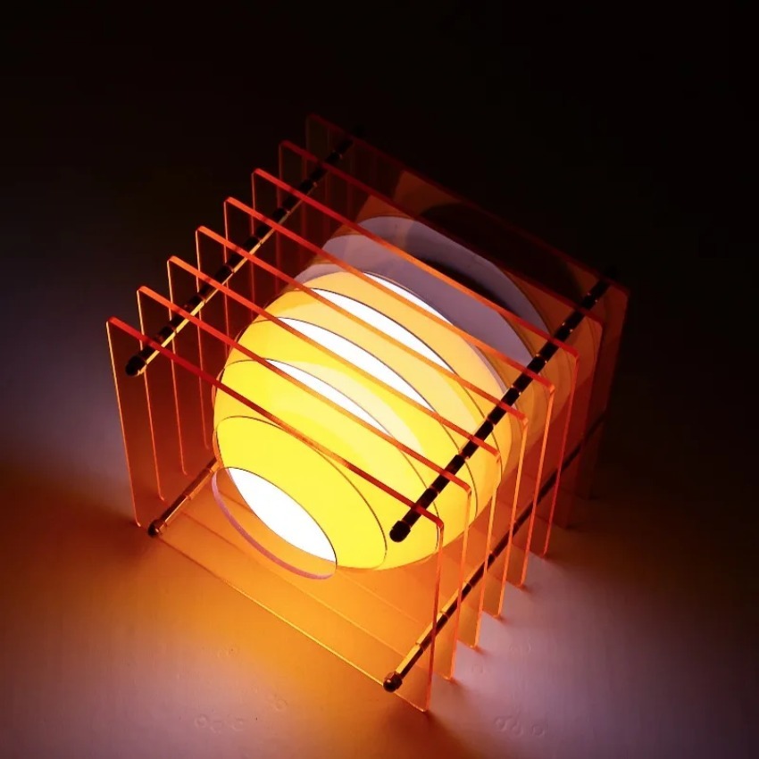 Desk Setup Lamp - Lampe lune DIY en acrylique à