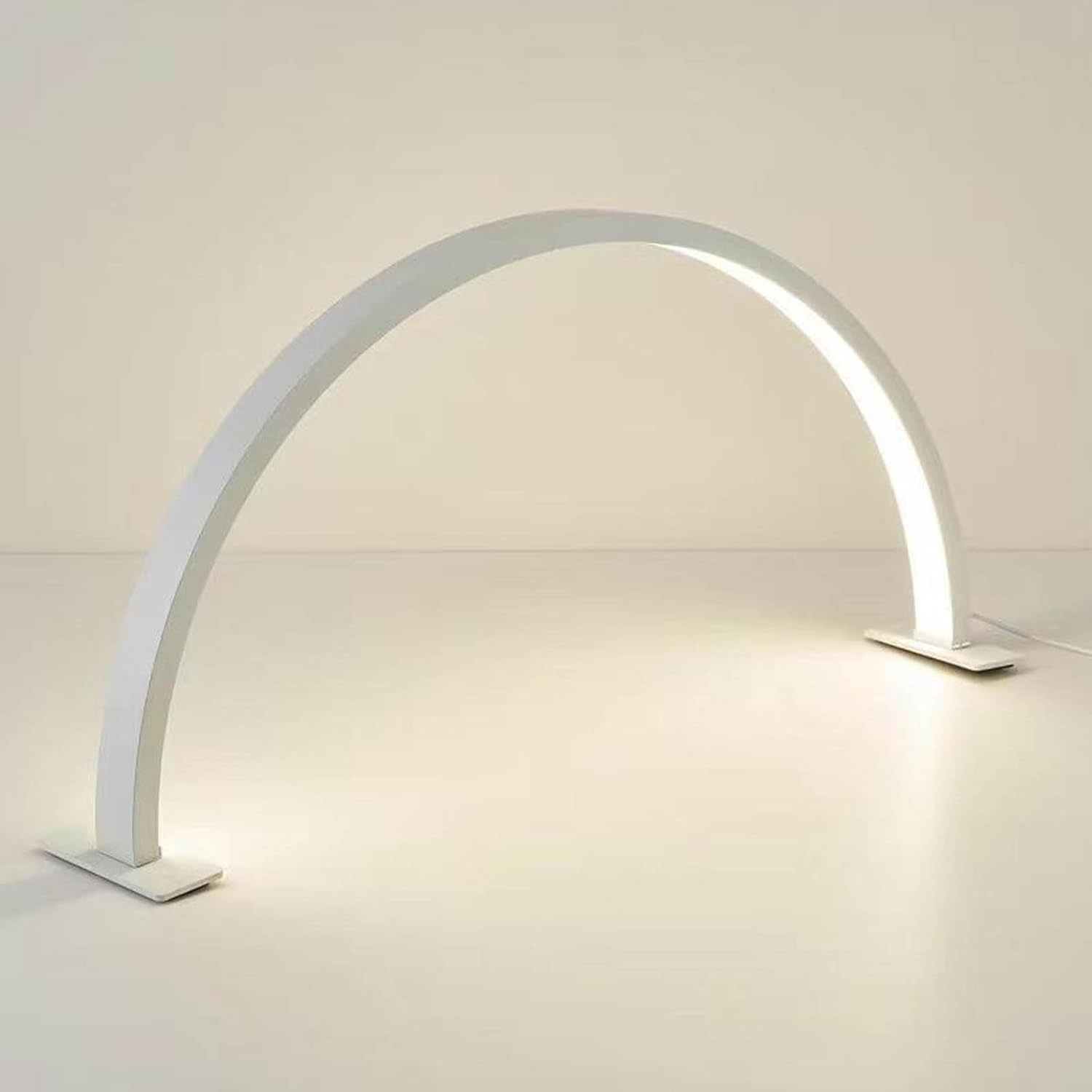 Lampe à ongles 40/66CM, lumièr - Desk Setup Equipment avis et prix